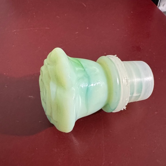 Vintage Avon Green Glass Vase with Floral Design - Picture 6 of 7